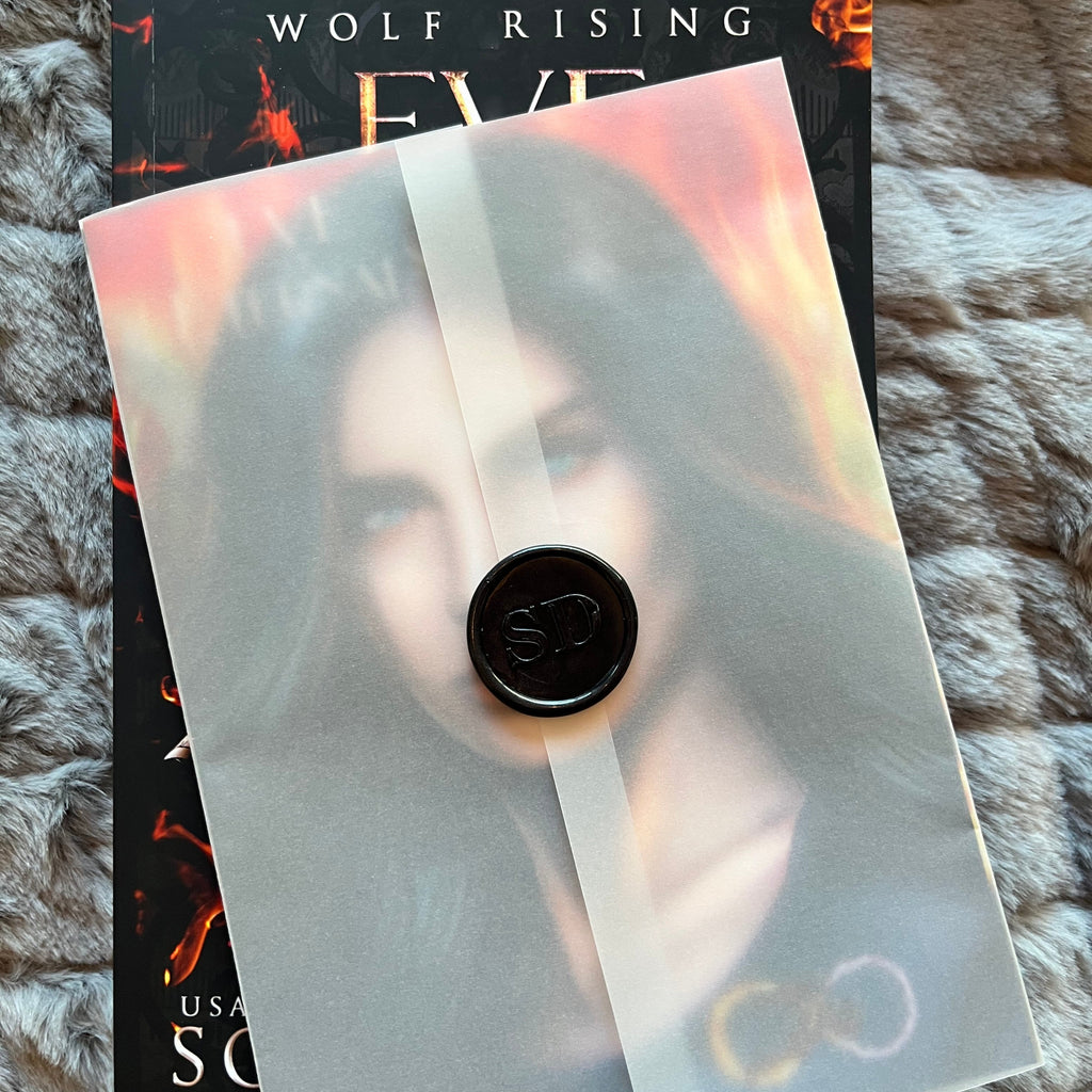 Wolf Rising Deluxe Book Box
